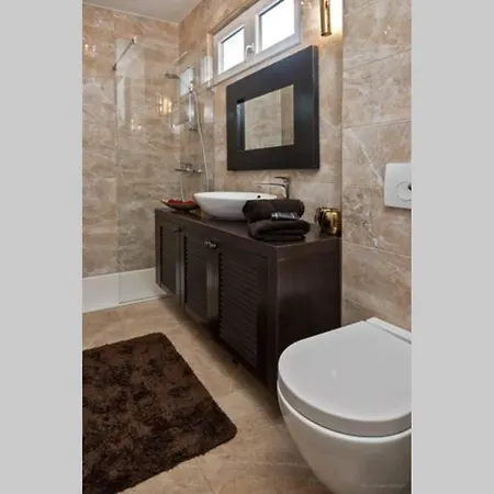 Ensidia Luxury *