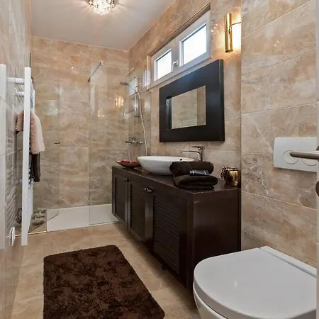 Ensidia Luxury Apartment Split