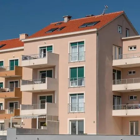 Apartamento Ensidia Luxury Split