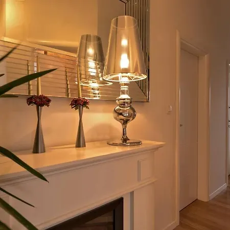 Ensidia Luxury Apartment *