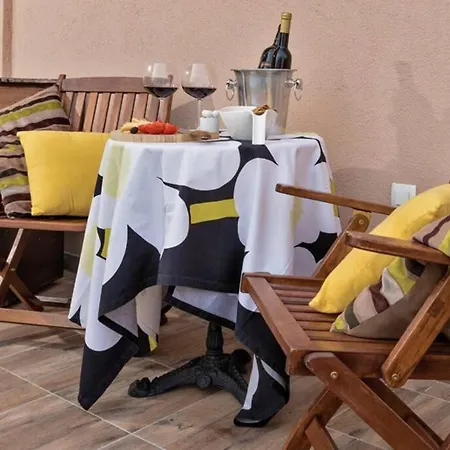 Ensidia Luxury Lägenhet *