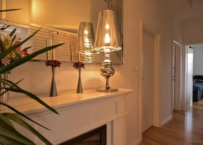 Ensidia Luxury Apartment *